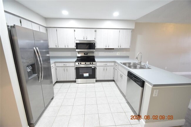 Building Photo - 23223 Club Villas Dr