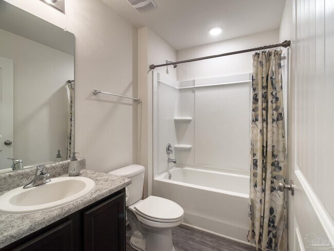 Building Photo - 5760 Blackhorse Cir