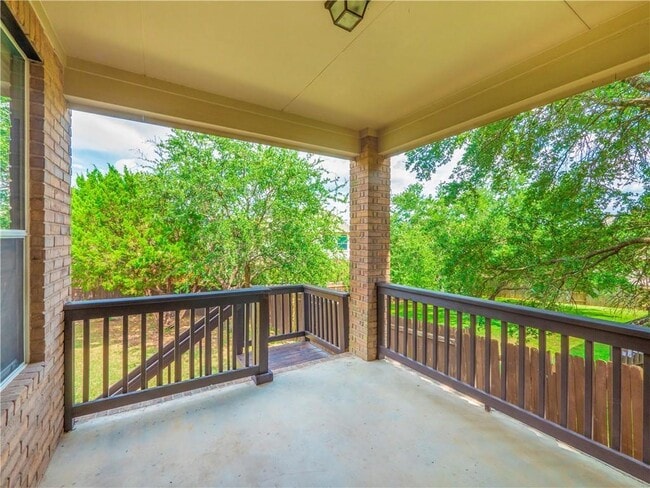 Building Photo - 917 Cavalry Ride Trail