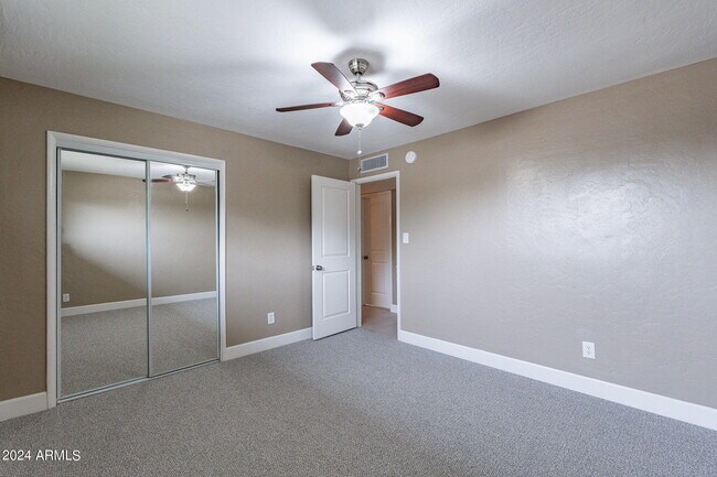Building Photo - 1320 E Orchid Ln