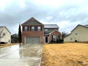 Building Photo - 2065 Hydrangea Ln