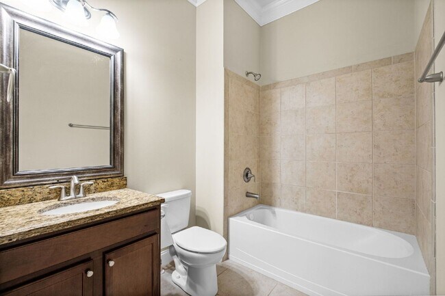Building Photo - 4505 Summersweet Dr