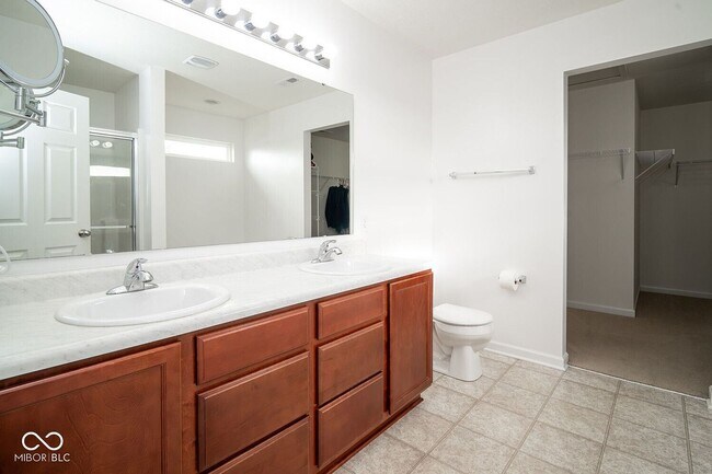 Building Photo - Spacious 4-Bedroom Home with Walk-In Closet & Community Pool in Greenwood