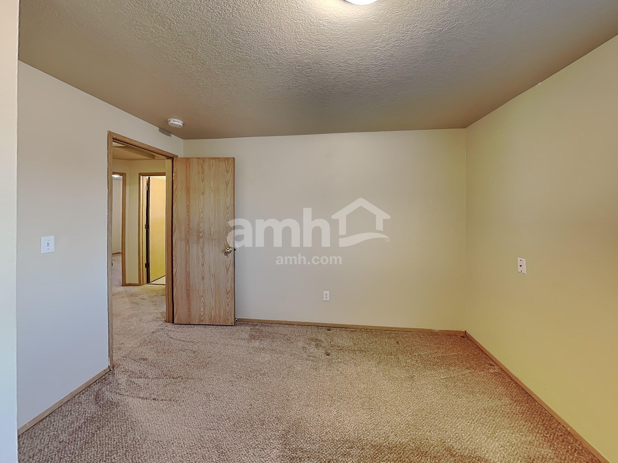 Building Photo - 16979 SW Steele Way