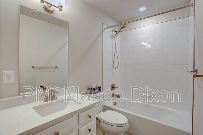 Building Photo - 4023 Dorseys Rdg Sq