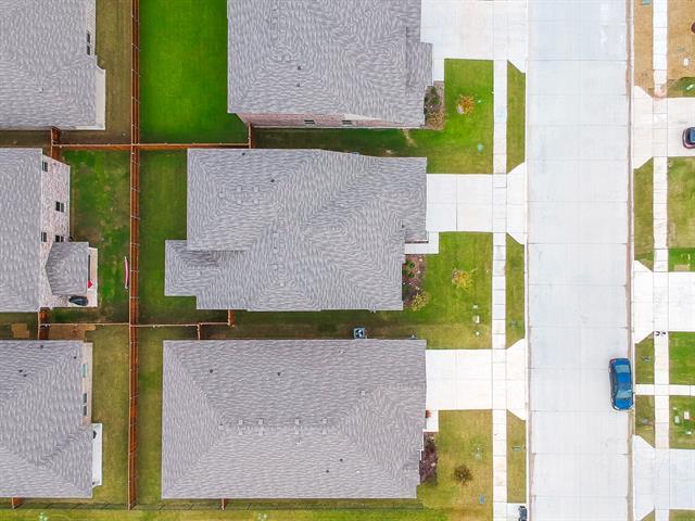 Building Photo - 7633 Spring Dr