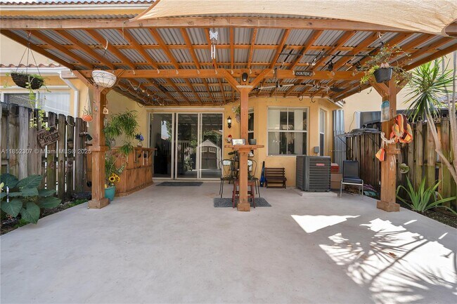 Building Photo - 10975 SW 246th St