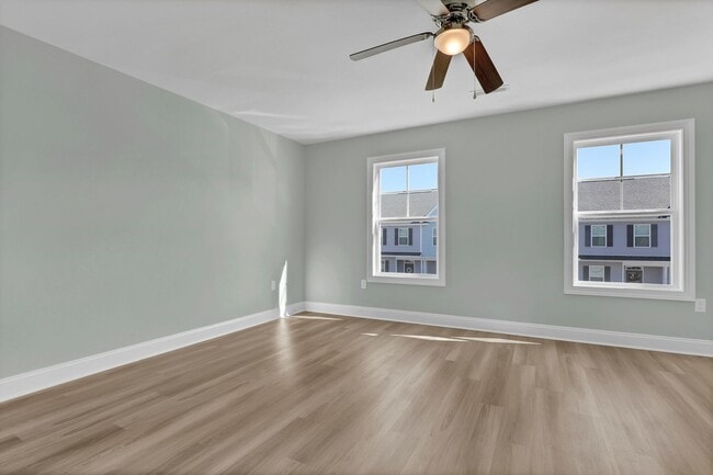 Building Photo - 317 Starfish Ln