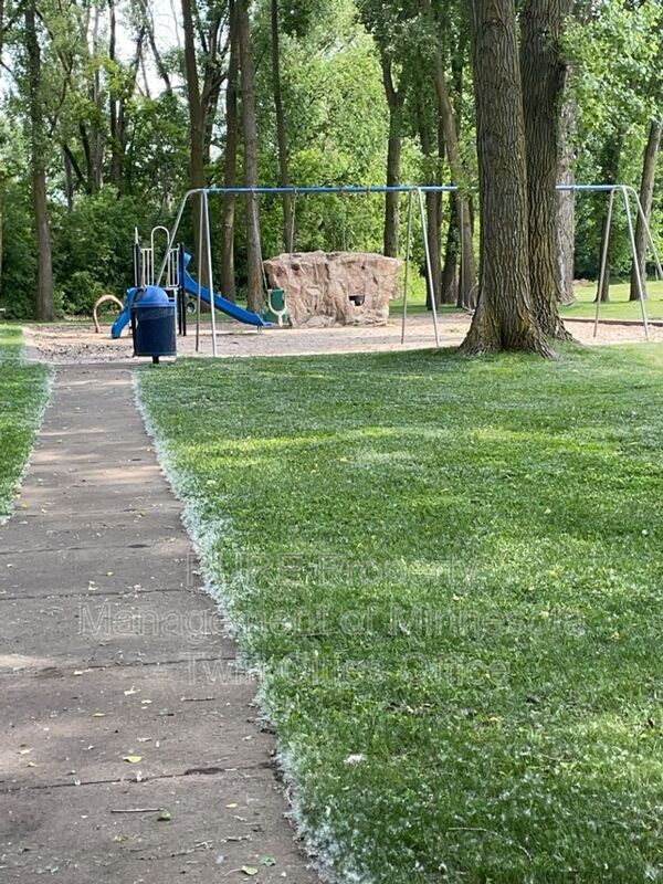 Building Photo - 4184 White Bear Pkwy