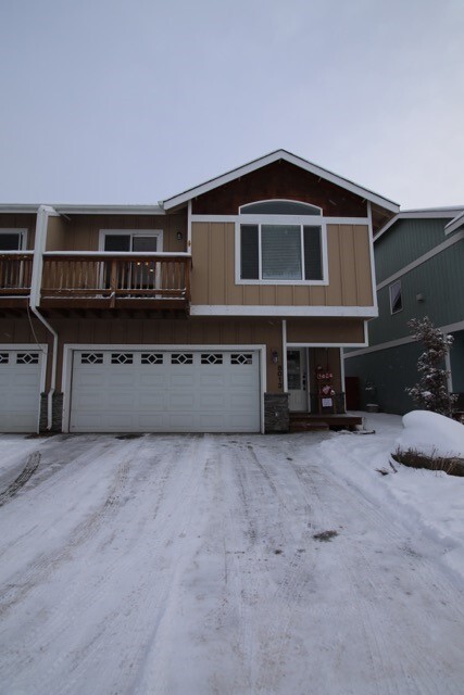 Primary Photo - 3 Bedroom Condo in South Anchorage w/ Fenc...