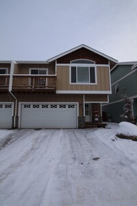 Building Photo - 3 Bedroom Condo in South Anchorage w/ Fenc...