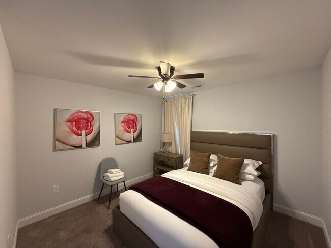 Building Photo - T.R. Lawing Realty Property