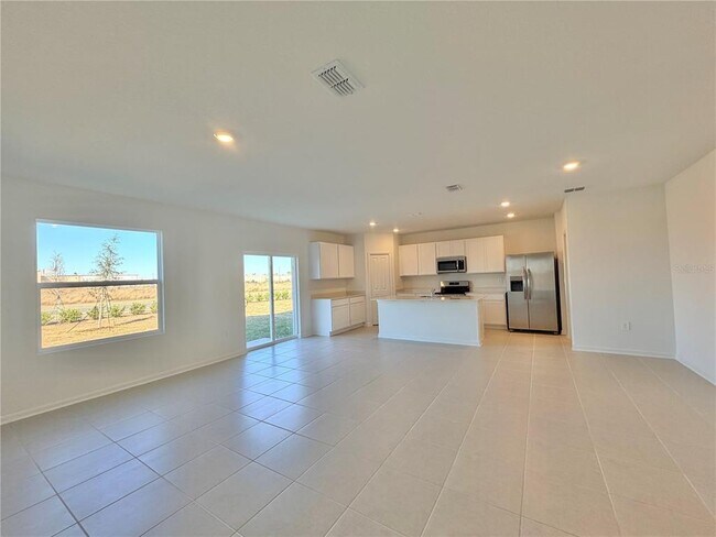 Building Photo - 3663 Hardman Dr