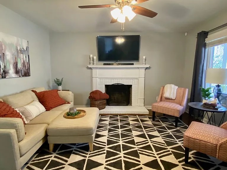 Building Photo - 3924 Bright Ave