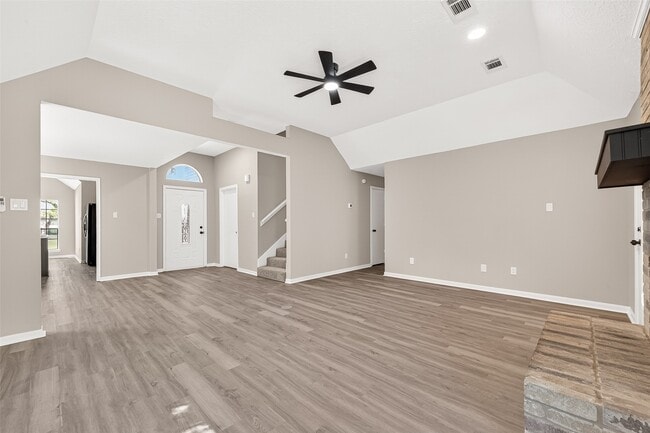 Building Photo - 4906 Pleasure Lake Ln