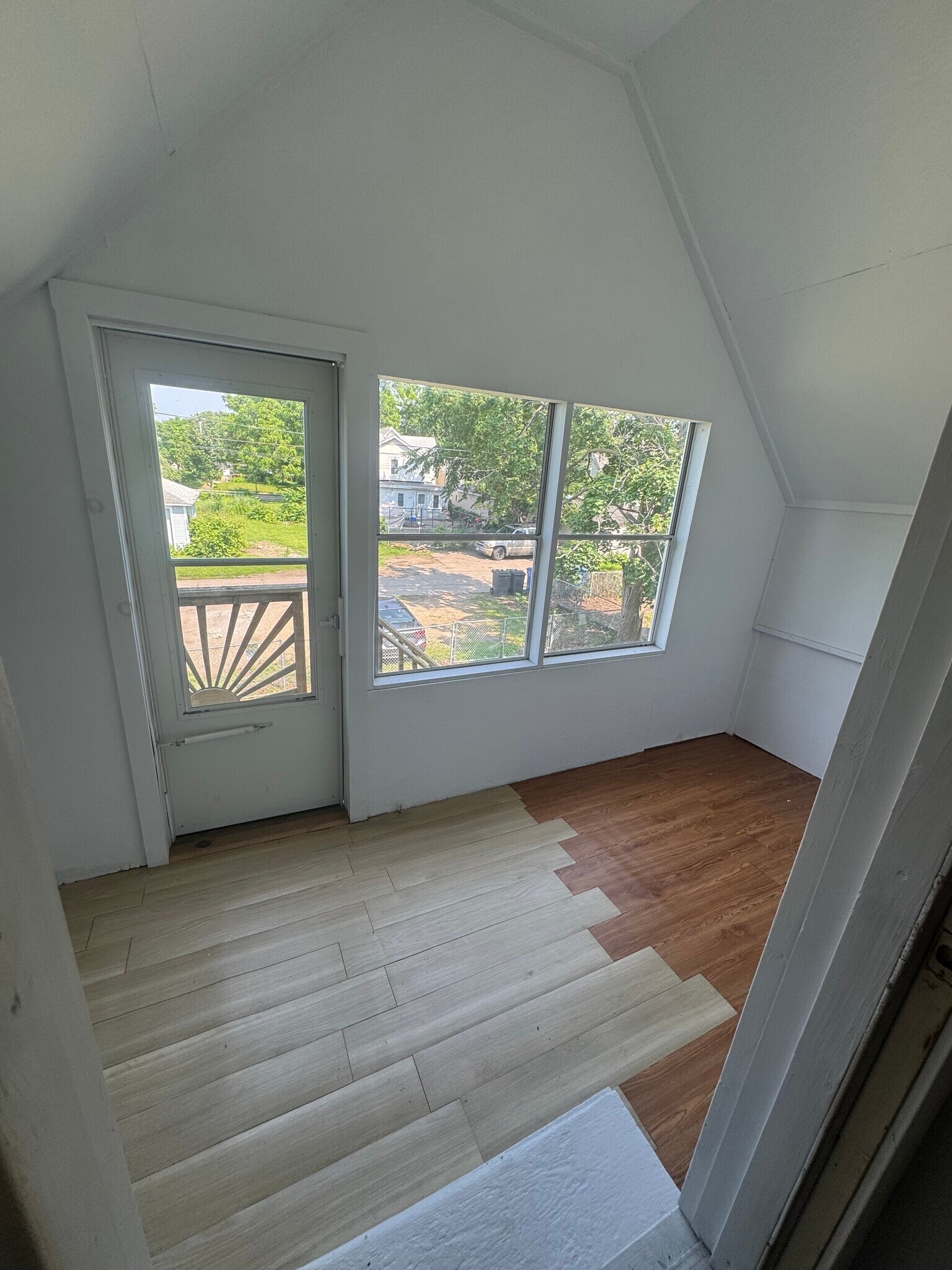 Upstairs Enclosed Porch - 4228 DuPont Ave N