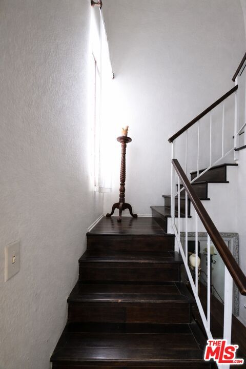 Building Photo - 4304 Duquesne Ave