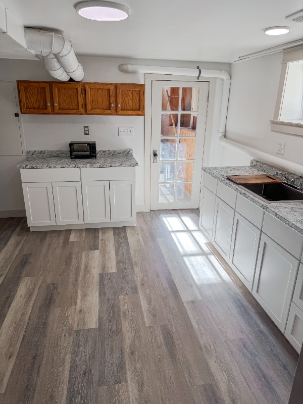 Building Photo - 835 Ouray Ave