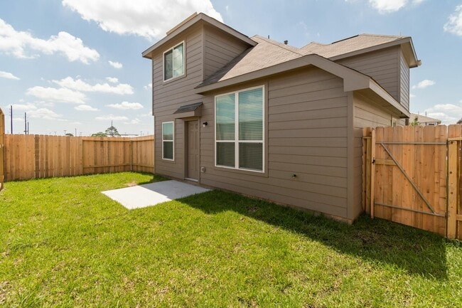 Building Photo - 17010 Hailey Harbor Dr