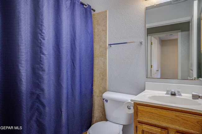Building Photo - 3404 Rosinie Rose Pl