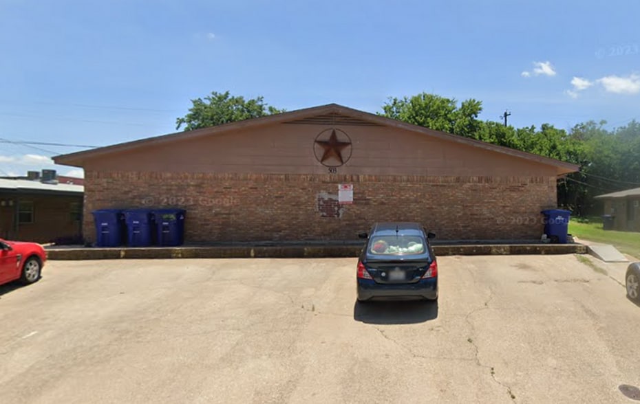 Building Photo - 505 Sunset Ln