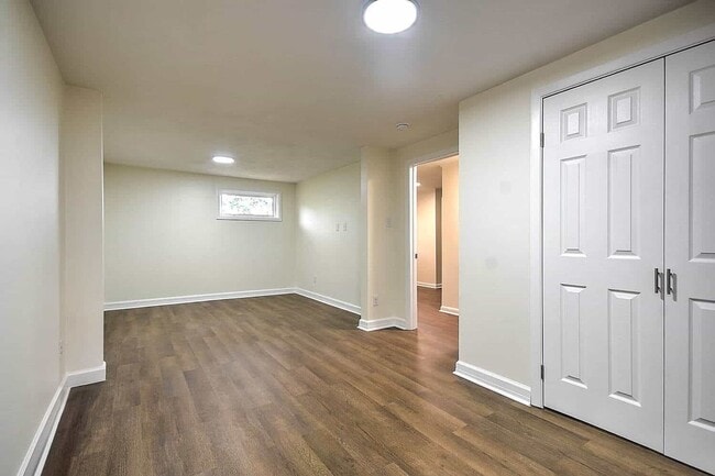 Building Photo - Renovated 3–4 Bedroom Home for Rent | 2,700+ Sq Ft | Bristol TN