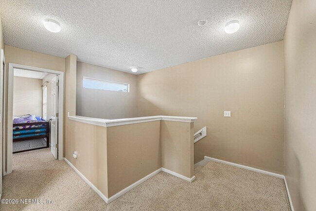 Building Photo - 1629 Sandy Springs Dr