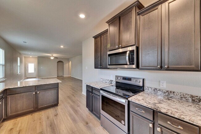 Building Photo - 213 Mount Vernon Way