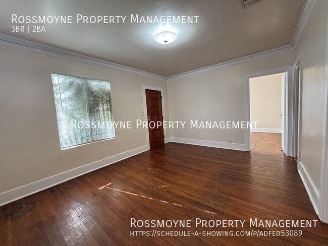 Building Photo - 5071 Romaine St