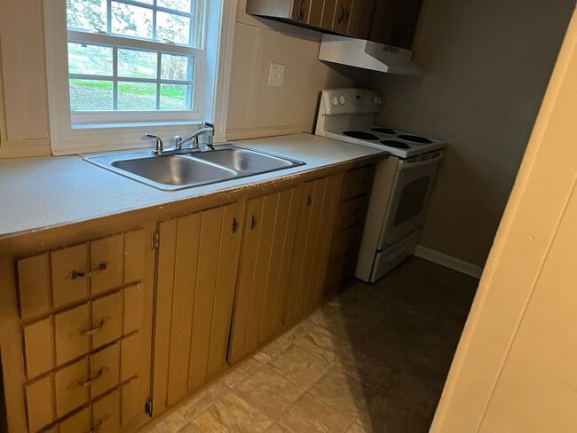 Building Photo - Singlewide Mobile Home in Pinetops