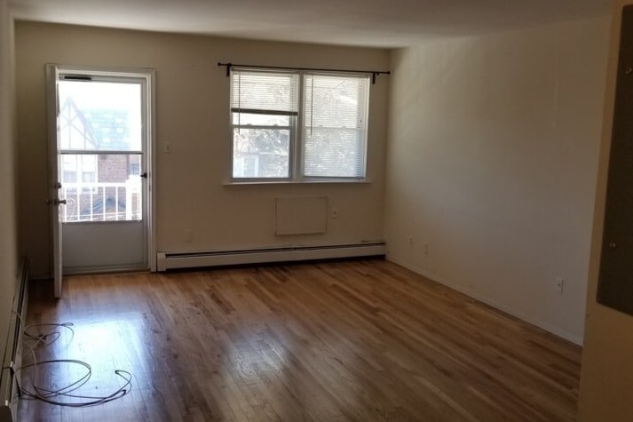 Building Photo - 92 Parrott Pl