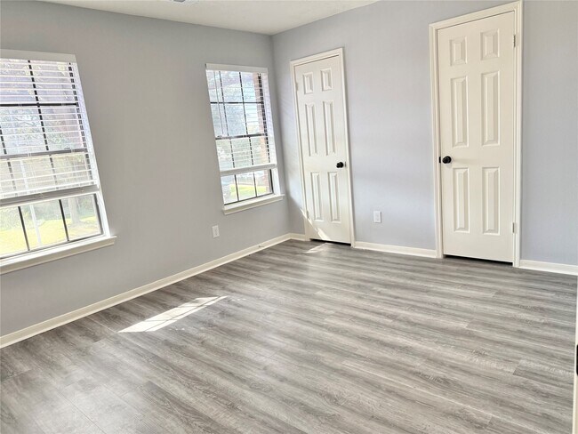 Building Photo - 4411 Ireland Ln