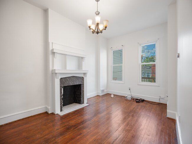 Building Photo - 4014 3rd St NW