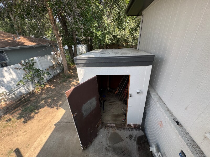 Building Photo - 804 Meeker St