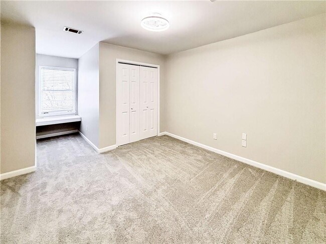 Building Photo - 4515 N Slope Cir