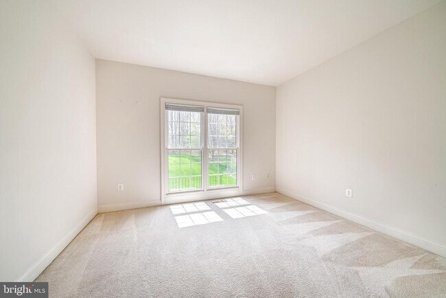 Building Photo - 40456 Lenah Run Cir