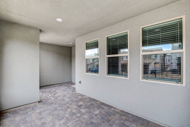 Building Photo - 11553 Alpine Cove Ave