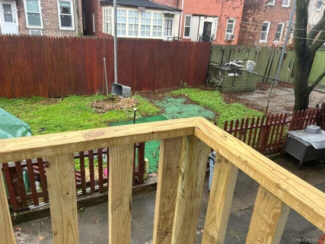 Building Photo - 88-23 85th St