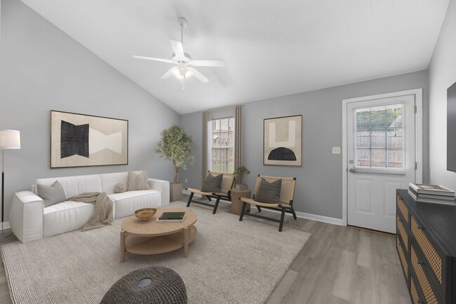 Building Photo - Updated One Level 2 Bedroom / 2 Full Bath ...