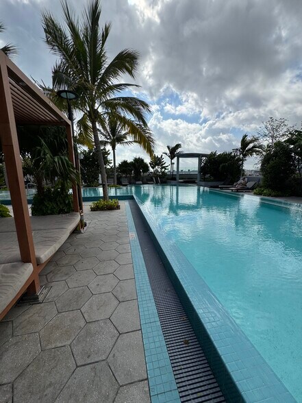 Building Photo - 224 NW 31st St