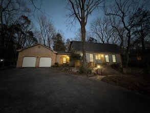 Building Photo - 4019 Piedmont Dr SE