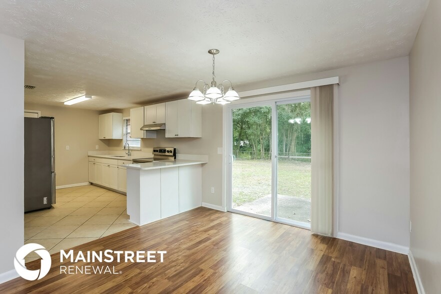 Building Photo - 9572 Spottswood Rd W