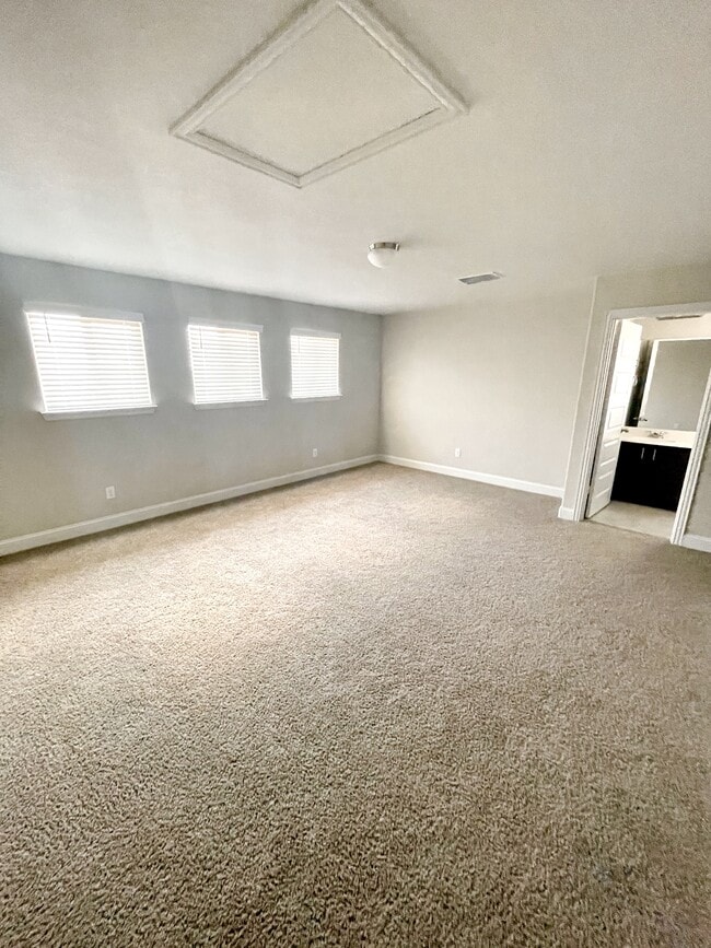 Building Photo - 11710 Briceway Land