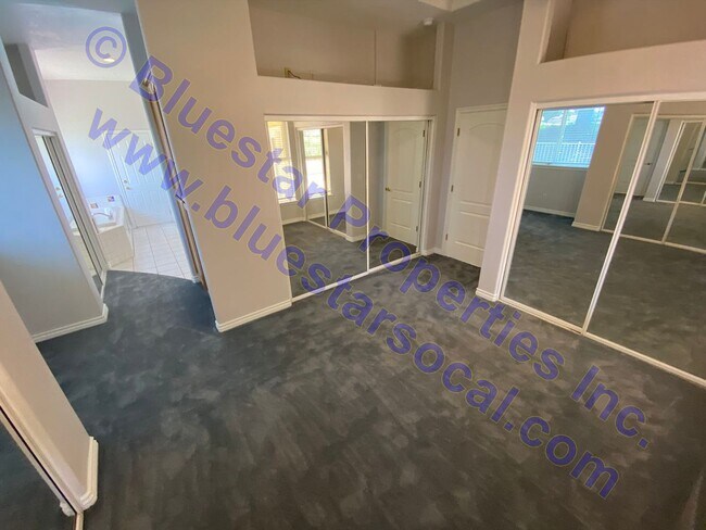 Building Photo - 12800 Santa Anita Trail