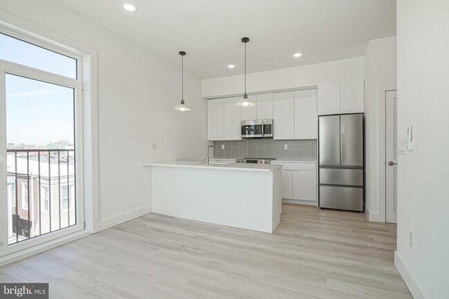 Building Photo - 2654 Coral St