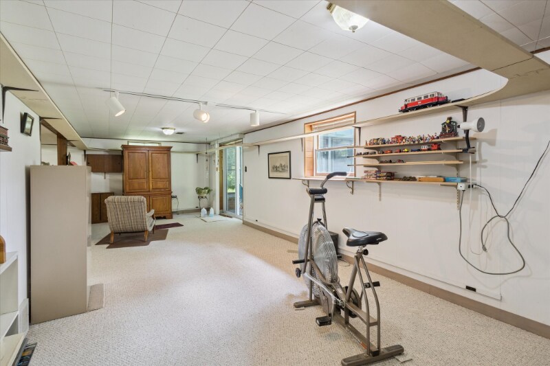 Building Photo - 206 Highfield Rd