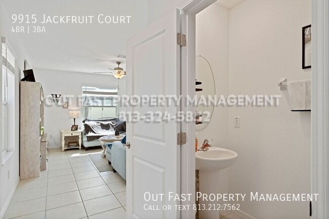 Building Photo - 9915 Jackfruit Ct