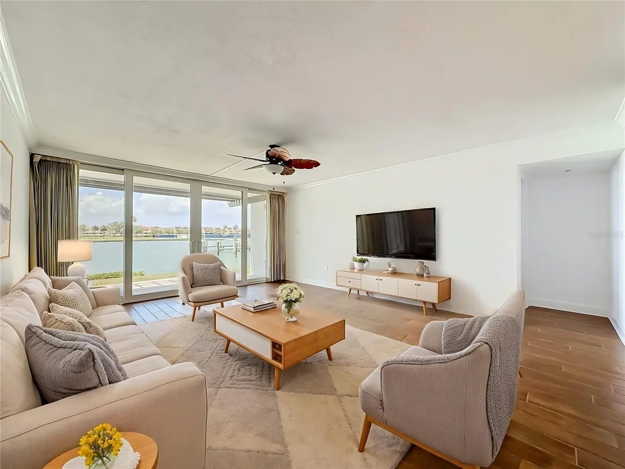 Building Photo - 450 Treasure Island Causeway