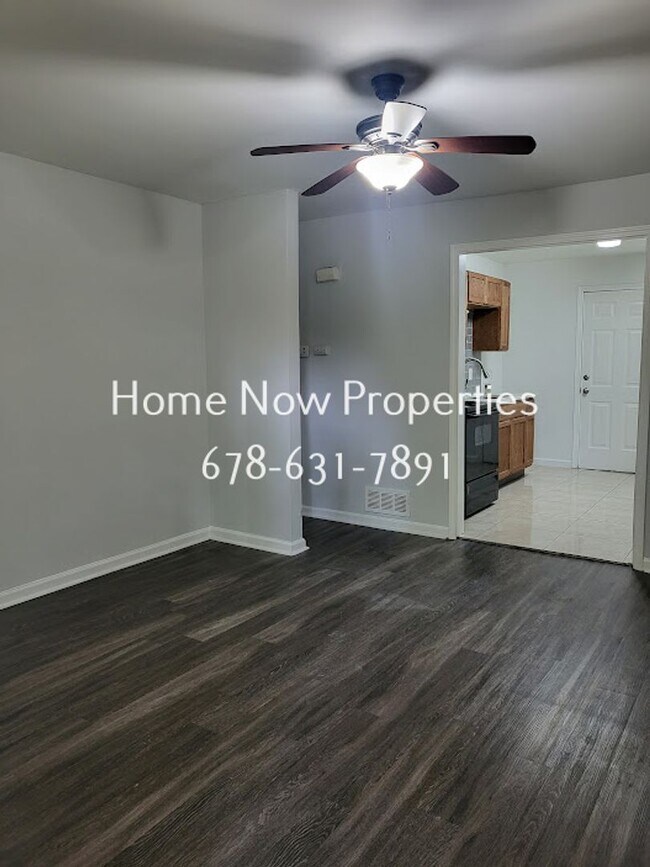 Building Photo - 2730 Pearl St