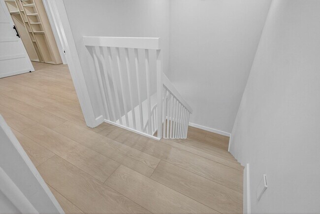 Building Photo - 4204 Roxbury Ct